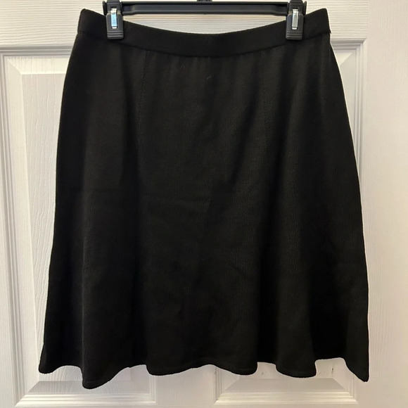 St. John Caviar Santana Knit Tulip Skirt 12 - Picture 2 of 3
